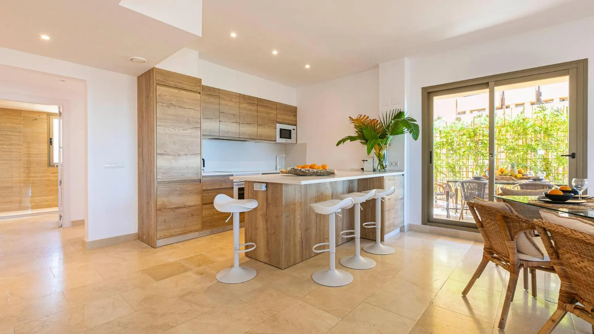 Elegante Piso En Benahavis Con Vista Al Mar Apartment Estepona
